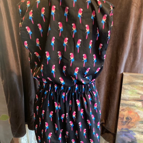 Romper size L - Picture 3 of 3